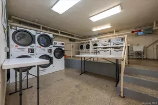 510 Dubois Ave, Valley Stream, NY 11581 - Photo 15