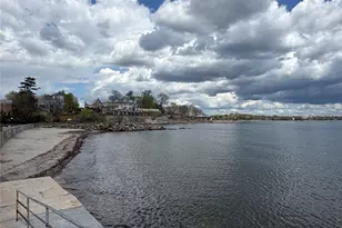 14 Echo Bay Pl, New Rochelle, NY 10805 - Photo 37