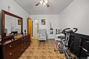 754 Calhoun Ave, Bronx, NY 10465 - Photo 17