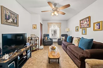 754 Calhoun Avenue, Bronx, NY 10465 - Photo 3