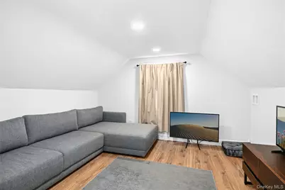 268 42nd Street, Lindenhurst, NY 11757 - Photo 11