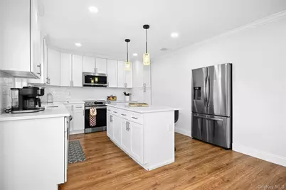 268 42nd Street, Lindenhurst, NY 11757 - Photo 7