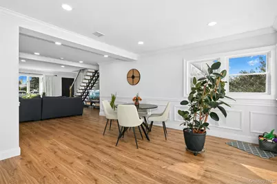 268 42nd Street, Lindenhurst, NY 11757 - Photo 5