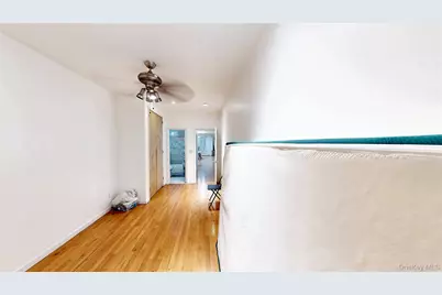 360 S 3rd Street, Brooklyn, NY 11211 - Photo 27
