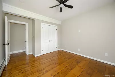 4 Pleasant Lane, Poughkeepsie, NY 12603 - Photo 17