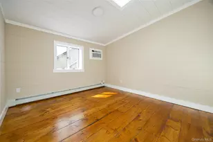 4 Pleasant Ln, Poughkeepsie, NY 12603 - Photo 19