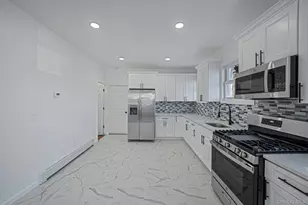 522 Southern Pkwy, Uniondale, NY 11553 - Photo 5