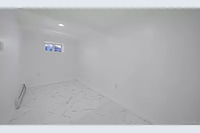 522 Southern Parkway, Uniondale, NY 11553 - Photo 19