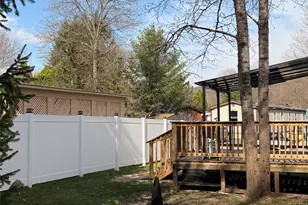 8 Essex Ln, Fallsburg, NY 12759 - Photo 25