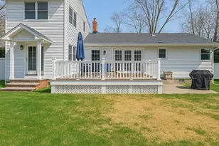 24 Rellim Dr, Glen Cove, NY 11542 - Photo 31