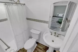 24 Rellim Dr, Glen Cove, NY 11542 - Photo 27