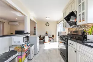 58 Saddle Ln, Centereach, NY 11720 - Photo 11