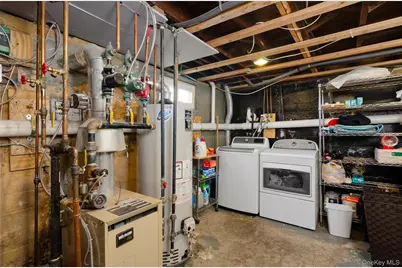 130 Lesoir Avenue, Floral Park, NY 11001 - Photo 31