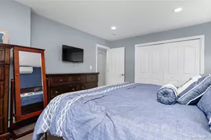 130 Lesoir Ave, Floral Park, NY 11001 - Photo 15