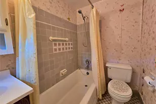 150-51 Village Rd, Jamaica, NY 11432 - Photo 13