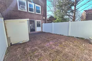 150-51 Village Rd, Jamaica, NY 11432 - Photo 15