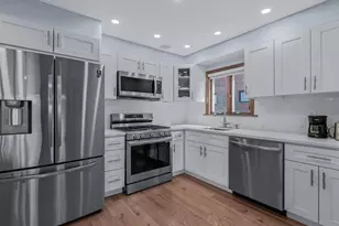 14-23 209th St, Bayside, NY 11360 - Photo 9