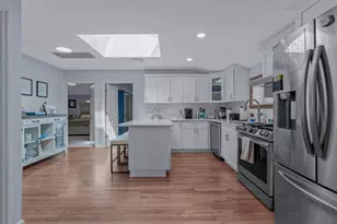 14-23 209th St, Bayside, NY 11360 - Photo 23