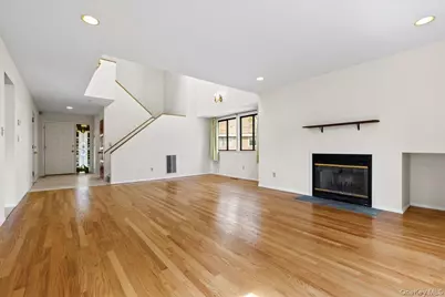 88 Farm Lake Crescent Road, Chappaqua, NY 10514 - Photo 7