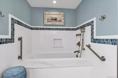 164 Blackheath Road, Long Beach, NY 11561 - Photo 15