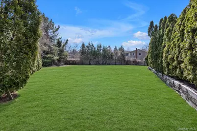 1 Somner Drive, Dix Hills, NY 11746 - Photo 37