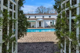 1 Somner Dr, Dix Hills, NY 11746 - Photo 35