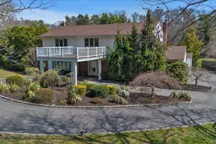 1 Somner Dr, Dix Hills, NY 11746 - Photo 5