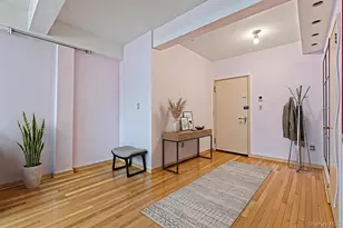 139-15 83rd Ave, Briarwood, NY 11435 - Photo 3