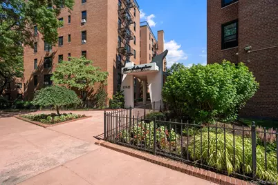 139-15 83rd Avenue #117, Briarwood, NY 11435 - Photo 1