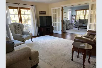 818 12th Street, West Babylon, NY 11704 - Photo 17