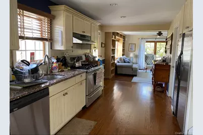 818 12th Street, West Babylon, NY 11704 - Photo 11