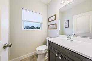 86 Country Rd, Medford, NY 11763 - Photo 25
