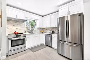 43 N French Ave, Elmsford, NY 10523 - Photo 11