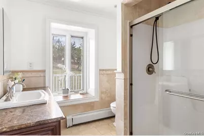 33 Beach Road, Asharoken, NY 11768 - Photo 35