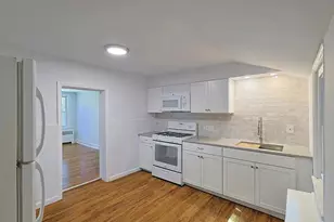 95 Delafield St, Poughkeepsie, NY 12601 - Photo 3