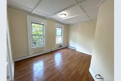 9 Grand Street #2, Poughkeepsie, NY 12601 - Photo 5