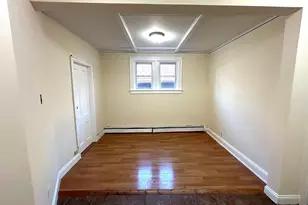 9 Grand St, Poughkeepsie, NY 12601 - Photo 3