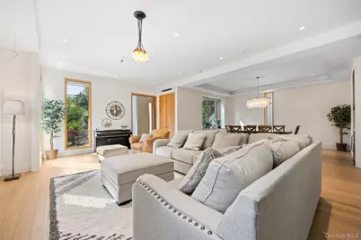 3 Hewlett Place, Great Neck, NY 11024 - Photo 7