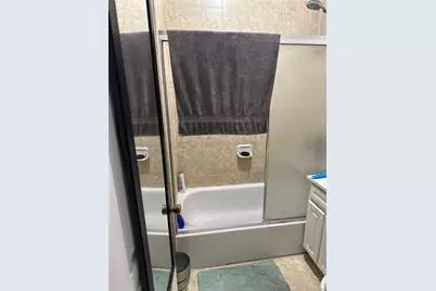 13503 Crossbay Boulevard, Ozone Park, NY 11417 - Photo 9
