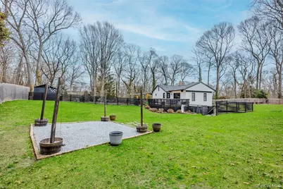 28 Old Cow Path, Miller Place, NY 11764 - Photo 5