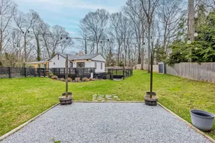 28 Old Cow Path, Miller Place, NY 11764 - Photo 35