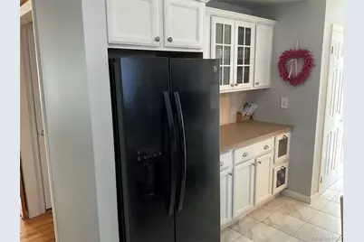 7 Tipton Drive W, Shirley, NY 11967 - Photo 9