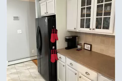 7 Tipton Drive W, Shirley, NY 11967 - Photo 7