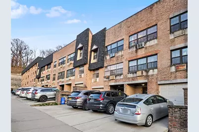 24026 70th Avenue #11A, Douglaston, NY 11362 - Photo 3