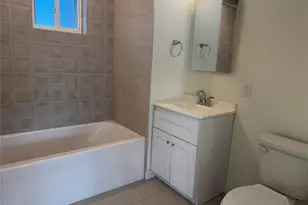 5 Colonial Dr, Wappingers Falls, NY 12590 - Photo 7