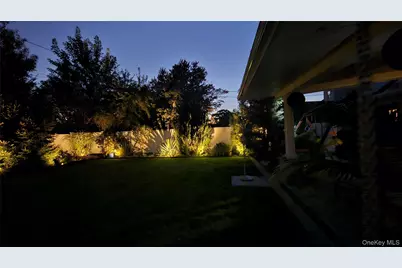 1053 Lydia Drive, Franklin Square, NY 11010 - Photo 39