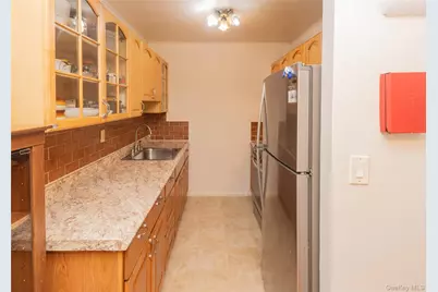 77 Carpenter Avenue #3B, Mount Kisco, NY 10549 - Photo 17