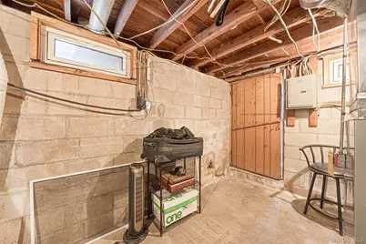 56 Bay Avenue, Ronkonkoma, NY 11779 - Photo 21