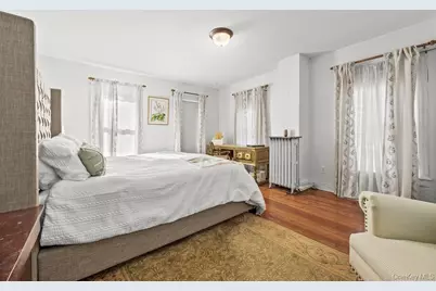 15 Bayside Avenue, Oyster Bay, NY 11771 - Photo 11