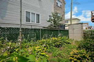 33 B Edgewater Park, Bronx, NY 10465 - Photo 13